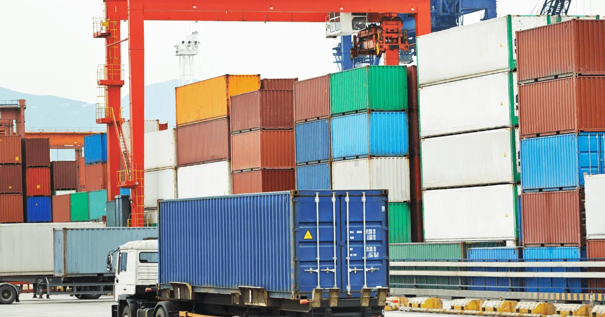 什么是多式联运，若何通过多式联运优化全球货物运输